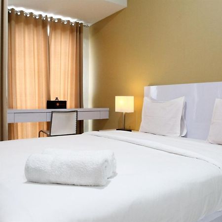 Comfortable Studio Apartment Grand Dhika City By Travelio Бекаси Экстерьер фото
